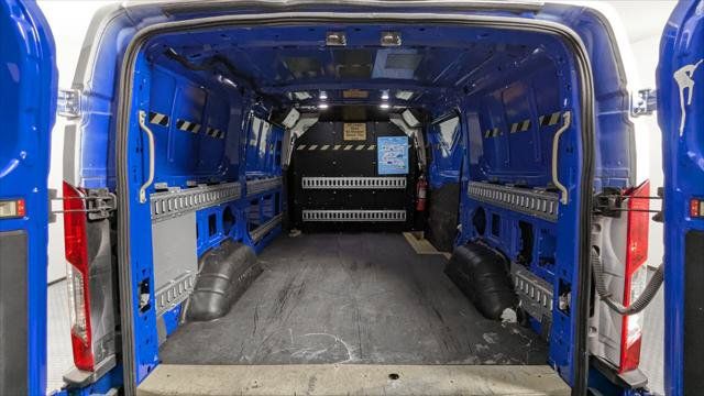 Used 2022 Ford Transit 250 Low Roof RWD image 14