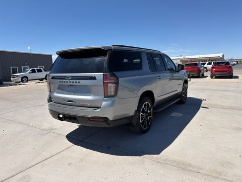 Used 2023 Chevrolet Suburban RST w/ Luxury Package AWD/4WD image 6