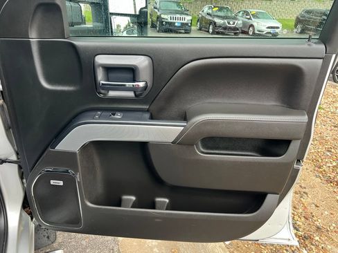 Used 2018 Chevrolet Silverado 2500 LTZ w/ Duramax Plus Package AWD/4WD image 26