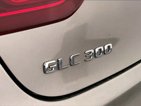 Used 2023 Mercedes-Benz GLC 300 4MATIC Coupe image 30