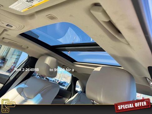 Used 2019 Cadillac XTS Luxury image 16