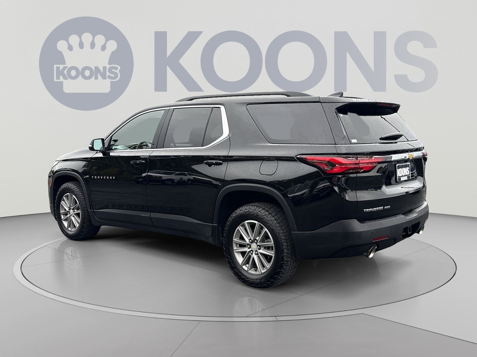 Used 2023 Chevrolet Traverse LT AWD/4WD image 8