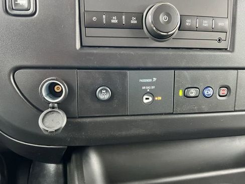 New 2026 Chevrolet Express 3500 LS RWD image 33