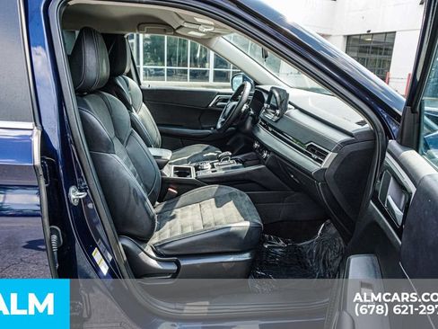 Used 2024 Mitsubishi Outlander SE FWD image 25