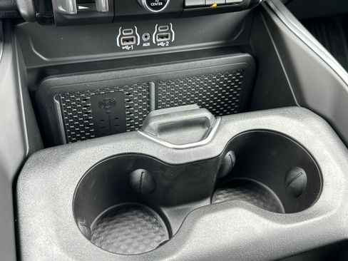 New 2026 RAM 1500 Big Horn AWD/4WD image 6