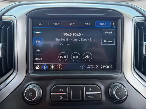 Used 2021 Chevrolet Silverado 1500 LT w/ Bed Protection Package AWD/4WD image 11