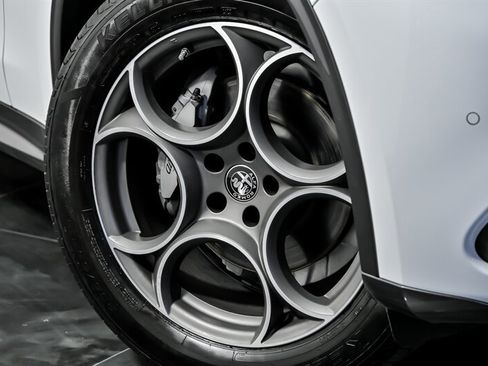 Used 2022 Alfa Romeo Stelvio Ti w/ Active Assist Plus Package image 3