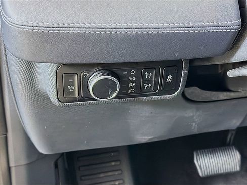 Used 2025 Ford Mustang Mach-E Select w/ Comfort Package Lite image 29