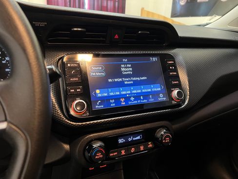 Used 2021 Nissan Kicks SV FWD image 26