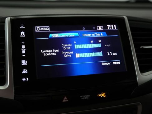 Used 2017 Honda Pilot EX image 23