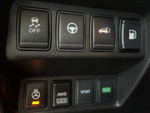 Used 2018 Nissan Rogue SL w/ Premium Package AWD/4WD image 15
