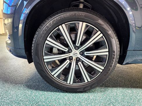 Used 2021 Volvo XC90 T8 Inscription image 12