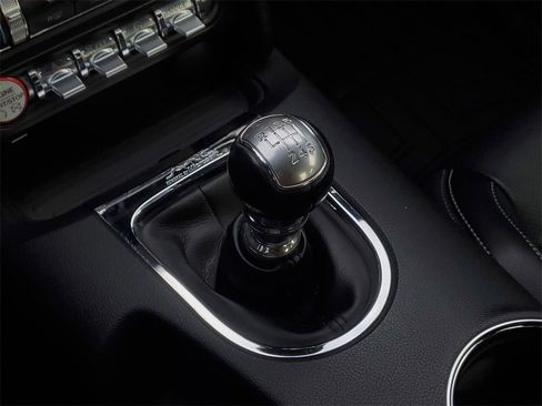 Used 2015 Ford Mustang GT Premium image 22