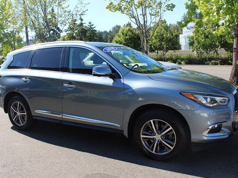 Used 2018 INFINITI QX60 AWD w/ Premium Plus Package w/ Premium Plus Package image 6