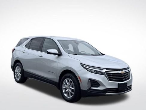 Used 2022 Chevrolet Equinox LT AWD/4WD image 4
