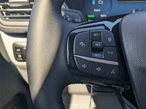 New 2025 Ford Escape SE w/ PHEV Premium Package image 11