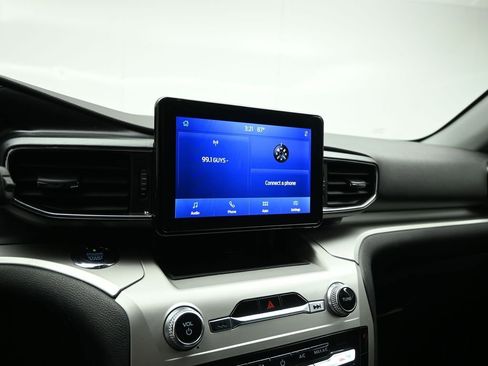 Certified 2021 Ford Explorer XLT image 14