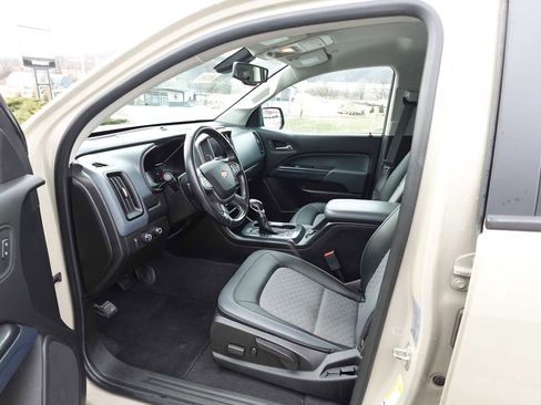 Used 2022 Chevrolet Colorado Z71 image 12