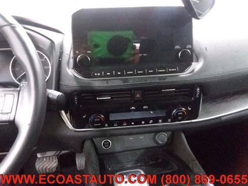 Used 2021 Nissan Rogue SL w/ Premium Package image 12