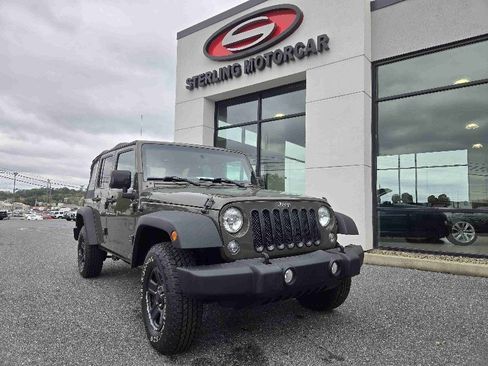 Used 2016 Jeep Wrangler Unlimited Sport w/ Connectivity Group image 1