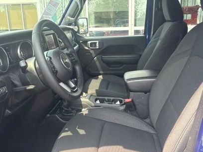Used 2018 Jeep Wrangler Unlimited Sport S