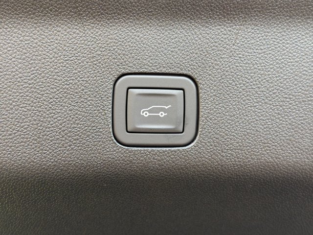 New 2026 Chevrolet Tahoe High Country w/ Sun And Tow Package AWD/4WD image 20