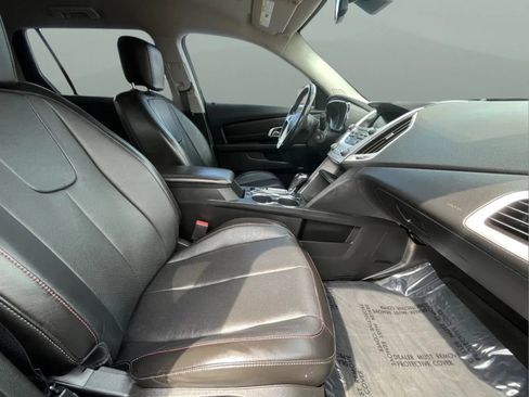 Used 2017 GMC Terrain SLT FWD image 15