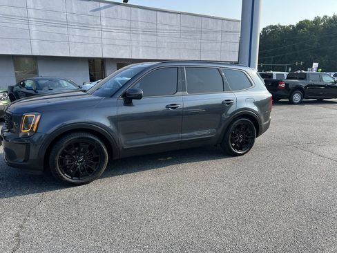 Used 2022 Kia Telluride EX w/ EX Premium Package AWD/4WD image 7