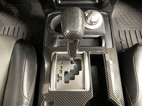 Used 2016 Toyota 4Runner SR5 Premium image 24