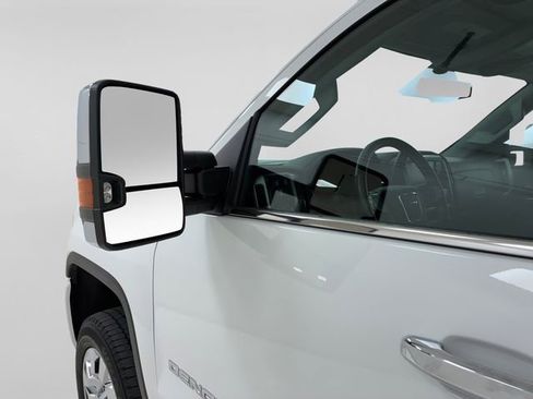 Used 2019 GMC Sierra 2500 Denali w/ Duramax Plus Package image 10