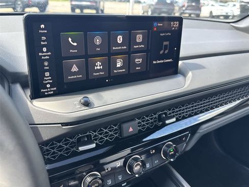 Used 2025 Honda Accord Sport image 23