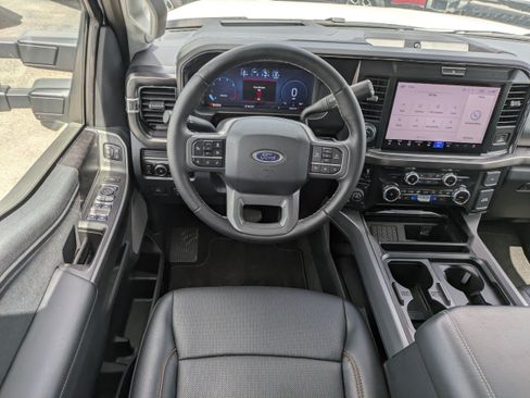 Certified 2026 Ford F250 Lariat w/ Tremor Off-Road Package AWD/4WD image 15