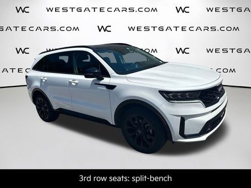 Certified 2023 Kia Sorento SX FWD image 25