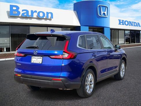 Used 2023 Honda CR-V EX image 5
