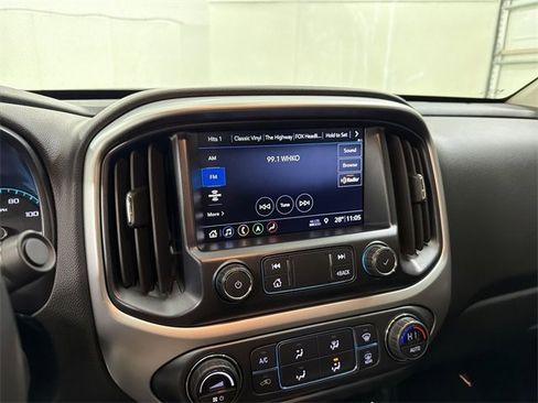 Used 2019 Chevrolet Colorado ZR2 image 24
