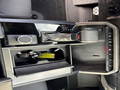 Used 2025 Toyota Sequoia SR5 image 32