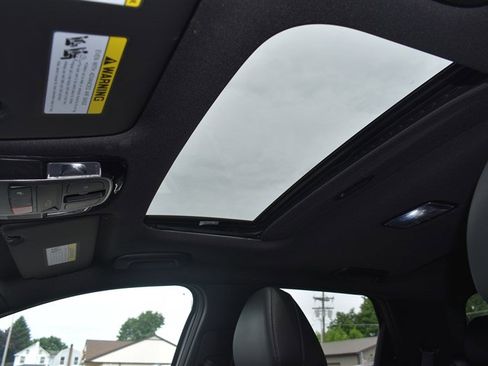 Used 2025 Hyundai Santa Cruz SEL AWD/4WD image 12