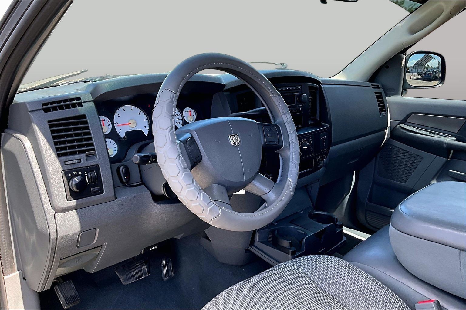 Used 2007 Dodge Ram 1500 Truck ST w/ SXT Group RWD image 11