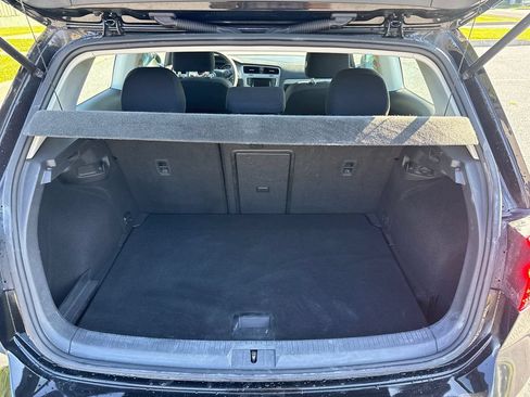 Used 2015 Volkswagen Golf Launch Edition FWD image 12