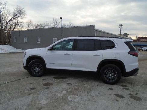 Certified 2025 GMC Acadia Elevation image 4