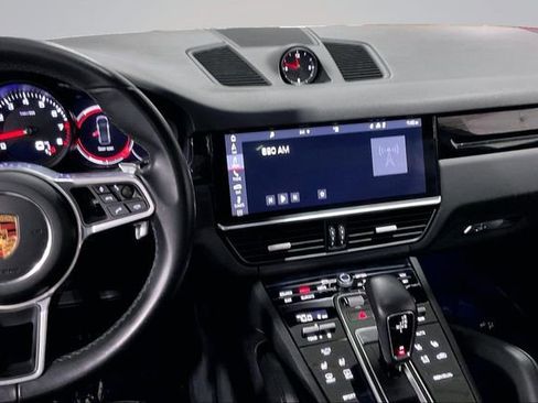 Used 2019 Porsche Cayenne AWD/4WD image 8