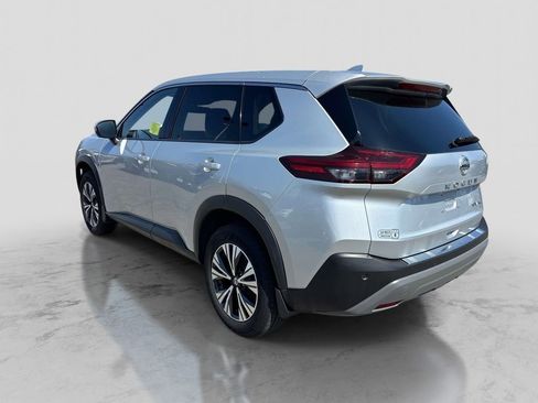 Certified 2021 Nissan Rogue SV AWD/4WD image 3