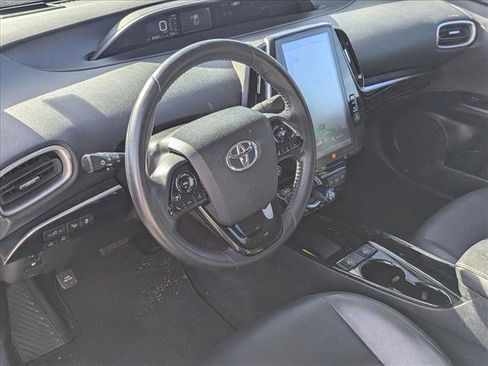 Used 2020 Toyota Prius Prime Limited image 9