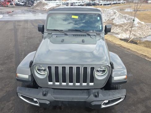 Used 2020 Jeep Wrangler Unlimited Sahara image 16