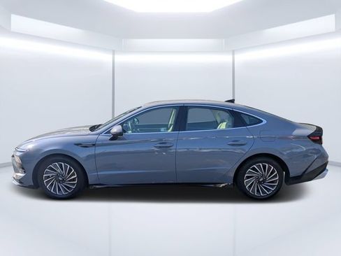 Used 2025 Hyundai Sonata SEL FWD image 6