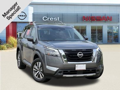 Certified 2025 Nissan Pathfinder SL