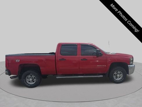 Used 2007 Chevrolet Silverado 2500 LT w/ 1LT Convenience Package AWD/4WD image 4