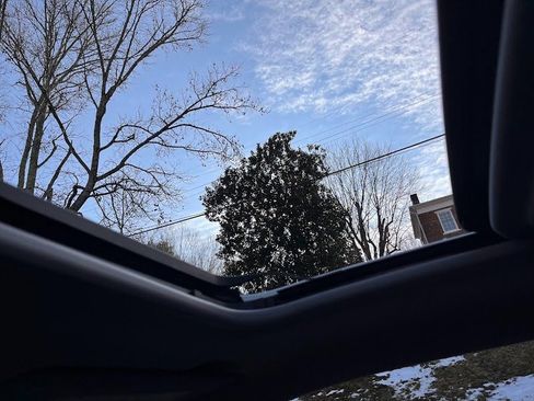 Used 2017 Chevrolet Camaro SS image 20