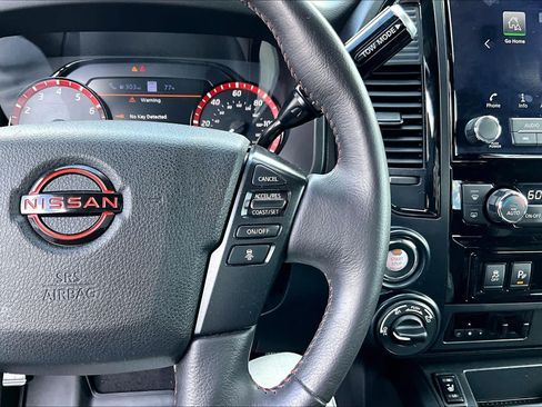 Used 2023 Nissan Titan PRO-4X w/ Pro-4x Convenience Package AWD/4WD image 24