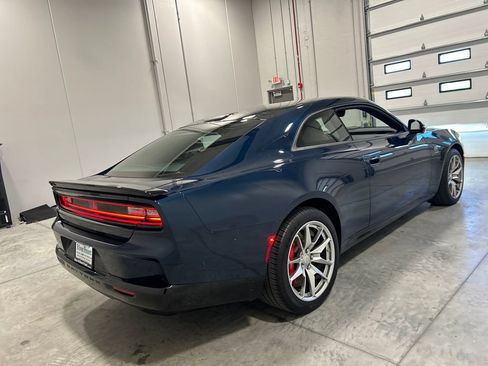 Used 2024 Dodge Charger Daytona Scat Pack w/ Plus Group AWD/4WD image 6